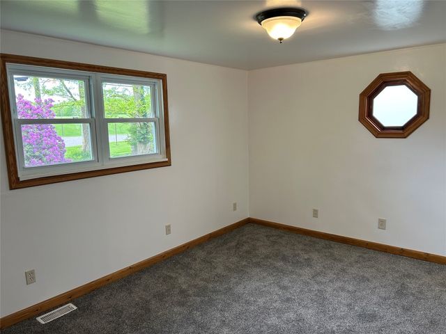 12269 ST HWY 18, Conneaut Lake, PA 16316