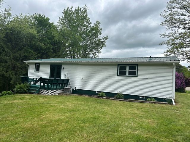 12269 ST HWY 18, Conneaut Lake, PA 16316