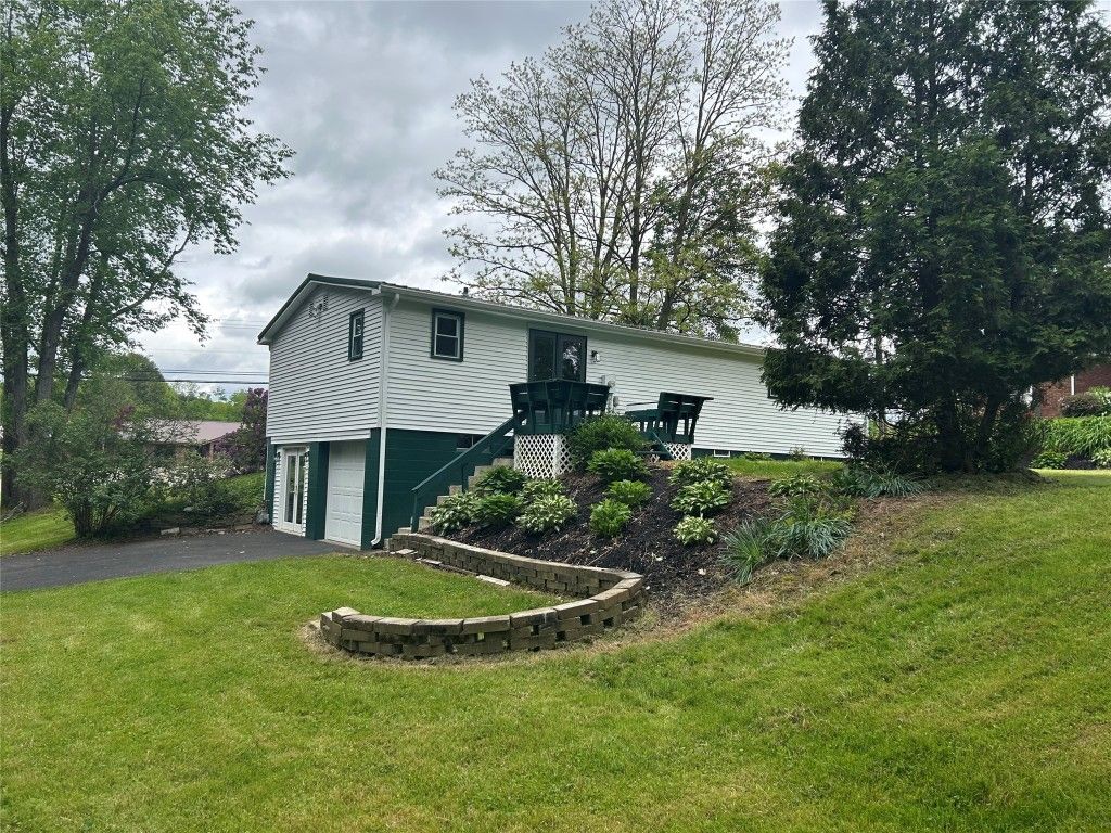 12269 ST HWY 18, Conneaut Lake, PA 16316