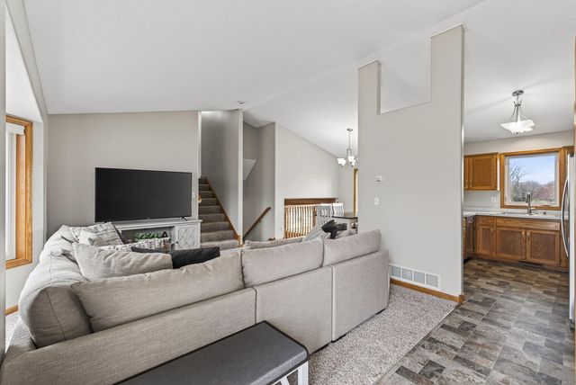 600 3rd Street SW, Saint Michael, MN 55376