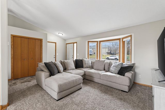 600 3rd Street SW, Saint Michael, MN 55376