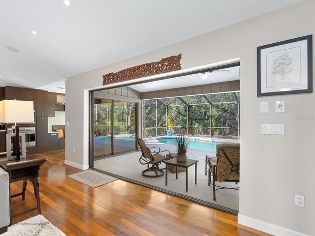 4729 OAK RUN DRIVE, Sarasota, FL 34243