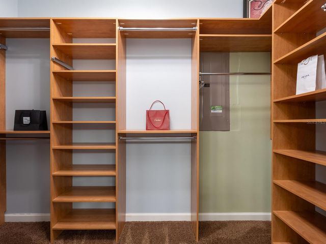 4729 OAK RUN DRIVE, Sarasota, FL 34243