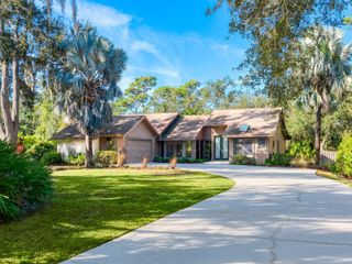 4729 OAK RUN DRIVE, Sarasota, FL 34243