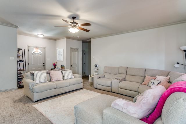 1245 Newcastle Drive, Weatherford, TX 76086