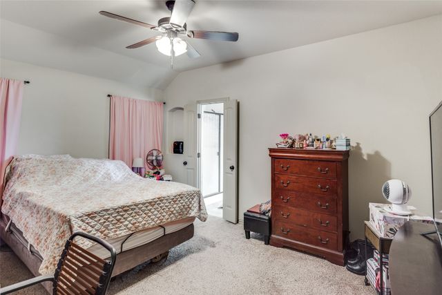 1245 Newcastle Drive, Weatherford, TX 76086