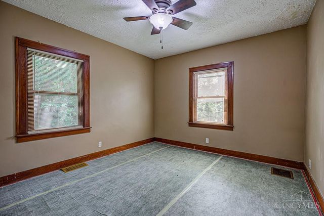 5070 Winton Road, Fairfield, OH 45014