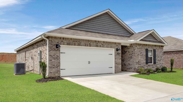 18927 Wicklow Circle, Athens, AL 35613