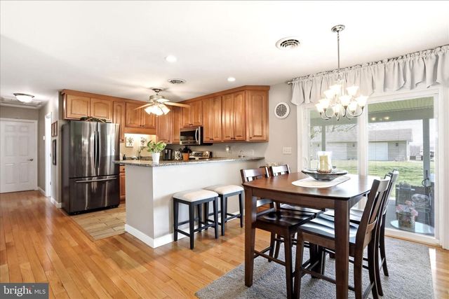13117 RESH RD, Hagerstown, MD 21740