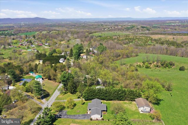 13117 RESH RD, Hagerstown, MD 21740