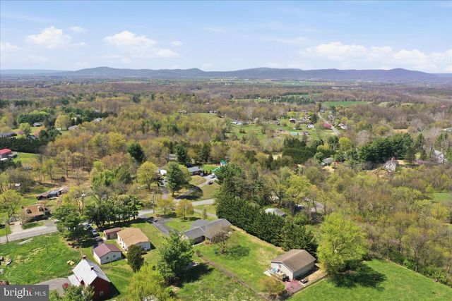13117 RESH RD, Hagerstown, MD 21740
