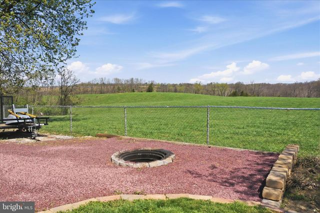 13117 RESH RD, Hagerstown, MD 21740