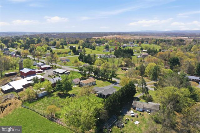 13117 RESH RD, Hagerstown, MD 21740