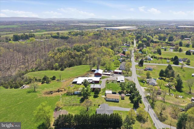 13117 RESH RD, Hagerstown, MD 21740