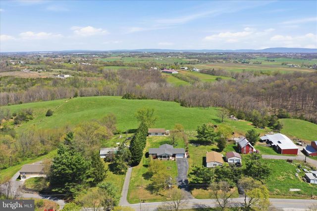 13117 RESH RD, Hagerstown, MD 21740