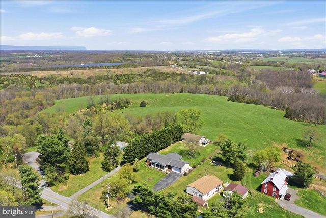13117 RESH RD, Hagerstown, MD 21740