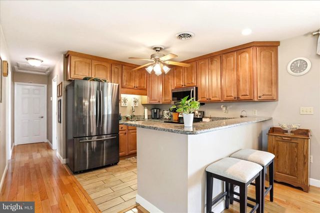 13117 RESH RD, Hagerstown, MD 21740