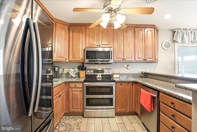13117 RESH RD, Hagerstown, MD 21740