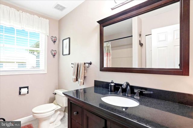 13117 RESH RD, Hagerstown, MD 21740
