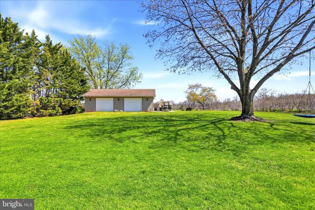 13117 RESH RD, Hagerstown, MD 21740