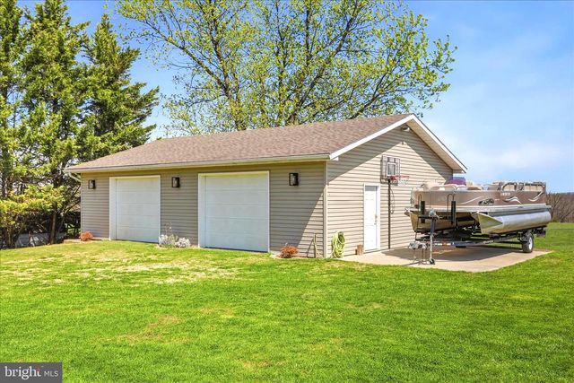 13117 RESH RD, Hagerstown, MD 21740