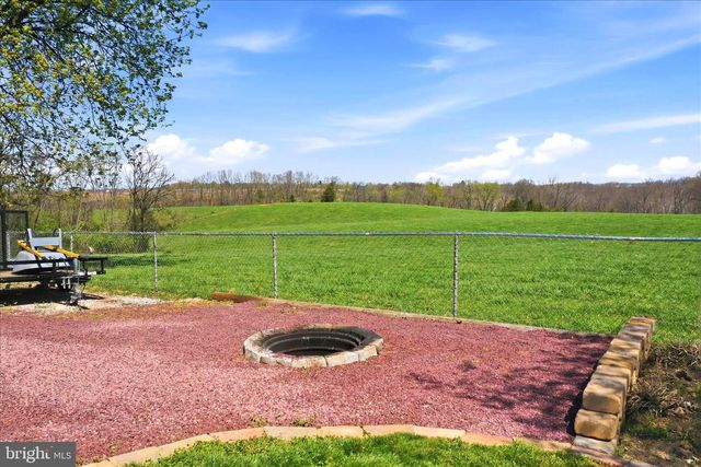 13117 RESH RD, Hagerstown, MD 21740