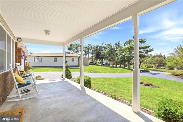 13117 RESH RD, Hagerstown, MD 21740