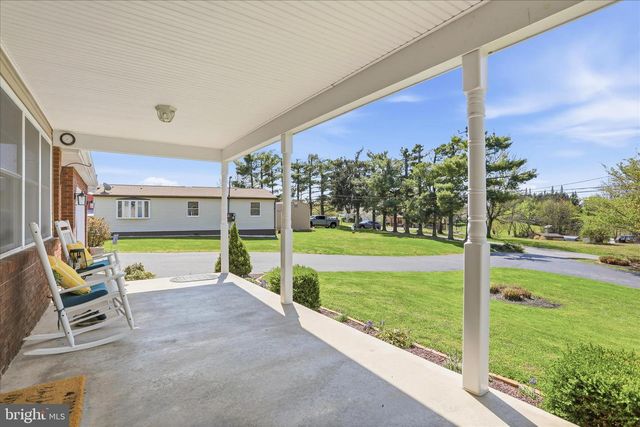 13117 RESH RD, Hagerstown, MD 21740