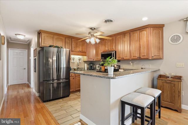 13117 RESH RD, Hagerstown, MD 21740