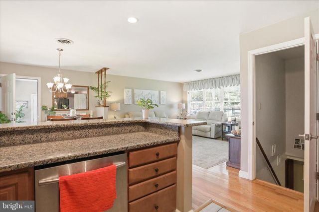 13117 RESH RD, Hagerstown, MD 21740