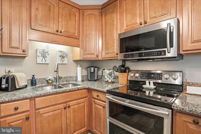 13117 RESH RD, Hagerstown, MD 21740