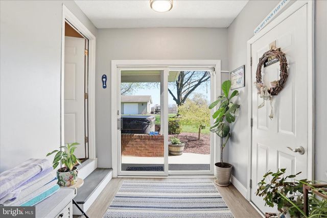 13117 RESH RD, Hagerstown, MD 21740