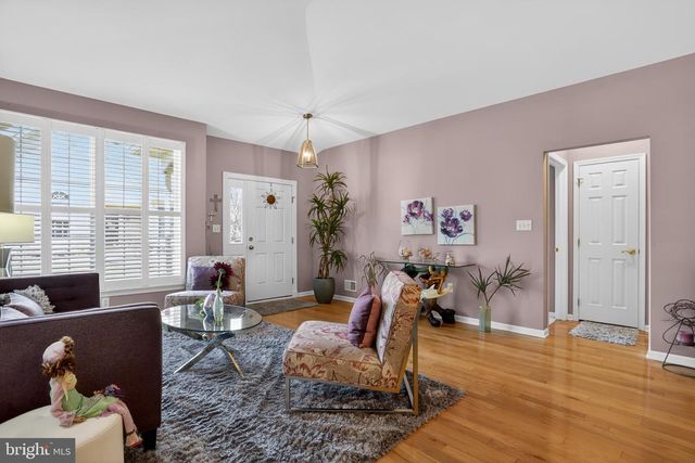 618 BELLFLOWER RD, Langhorne, PA 19047