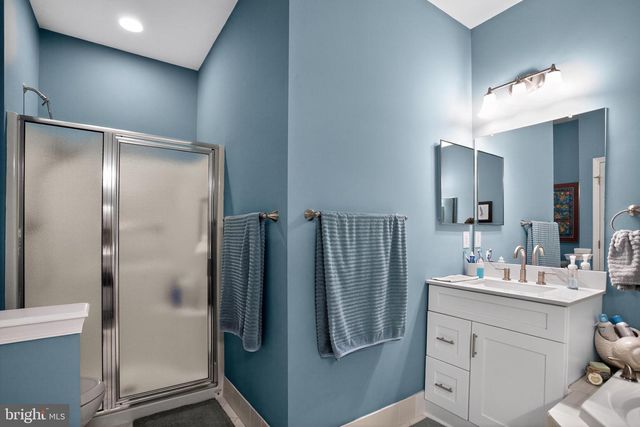 618 BELLFLOWER RD, Langhorne, PA 19047