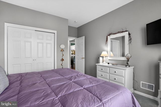 618 BELLFLOWER RD, Langhorne, PA 19047