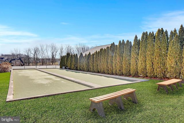 618 BELLFLOWER RD, Langhorne, PA 19047