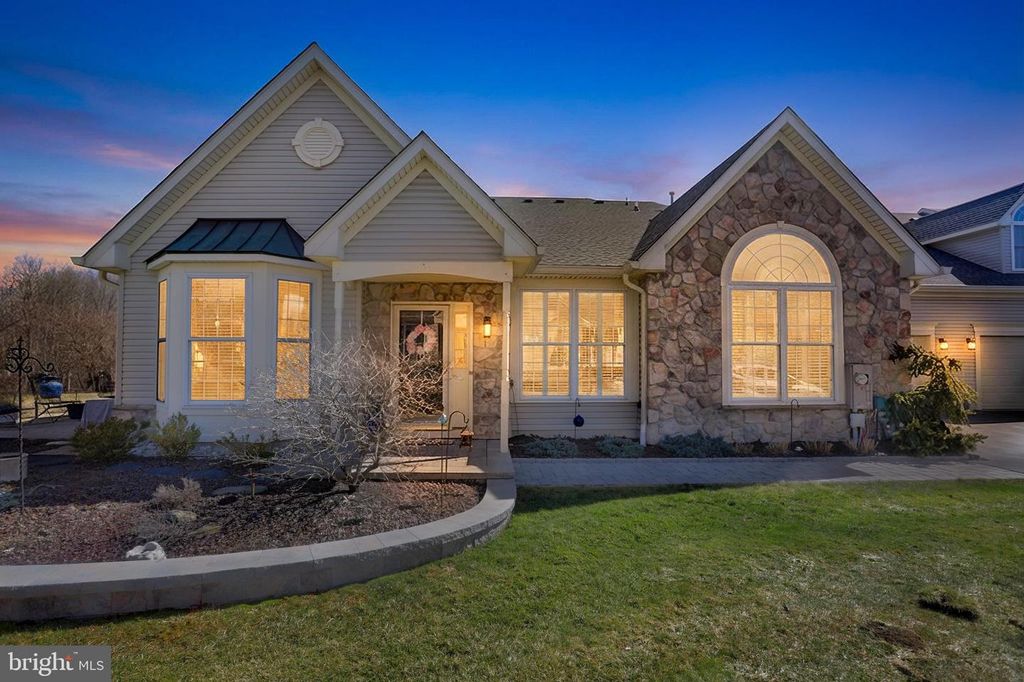 618 BELLFLOWER RD, Langhorne, PA 19047