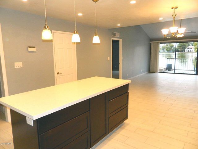 5424 S Clambake Bay Court, Tempe, AZ 85283