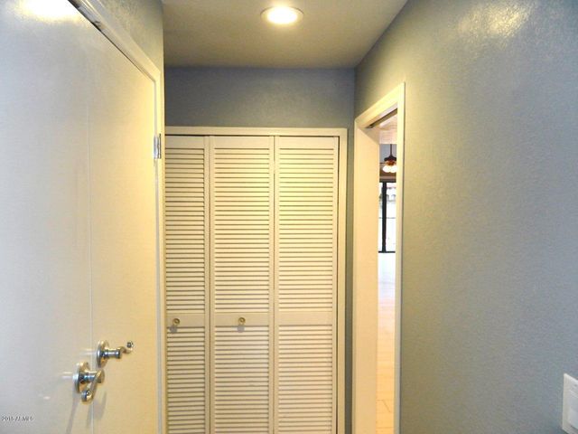 5424 S Clambake Bay Court, Tempe, AZ 85283