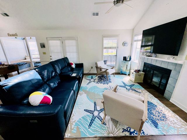 299 Lake Arrowhead Rd., Myrtle Beach, SC 29572
