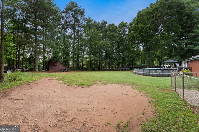 173 Southridge Drive, Locust Grove, GA 30248