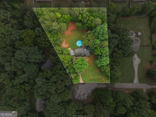 173 Southridge Drive, Locust Grove, GA 30248