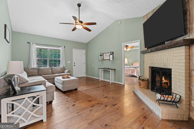 173 Southridge Drive, Locust Grove, GA 30248