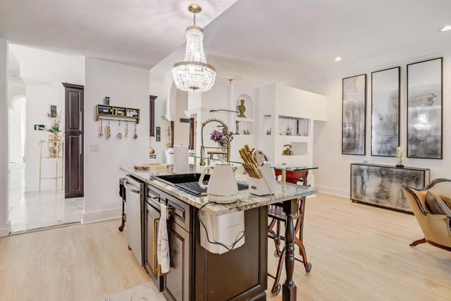 6590 Fountains Circle, Lake Worth, FL 33467