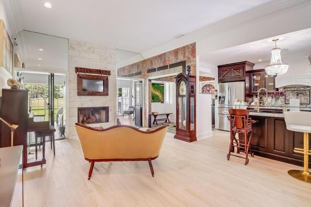 6590 Fountains Circle, Lake Worth, FL 33467