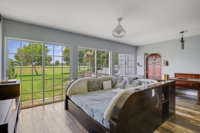 6590 Fountains Circle, Lake Worth, FL 33467