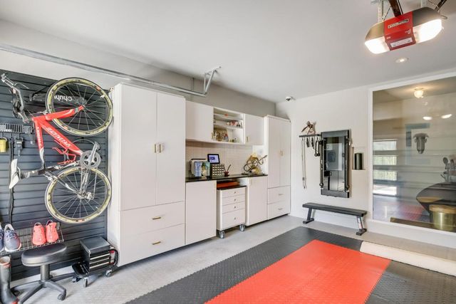 6590 Fountains Circle, Lake Worth, FL 33467