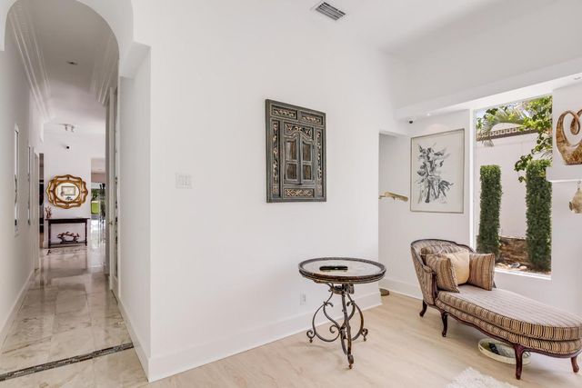 6590 Fountains Circle, Lake Worth, FL 33467