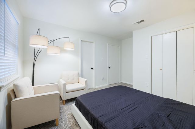 11203 Briar Forest Drive, Houston, TX 77042