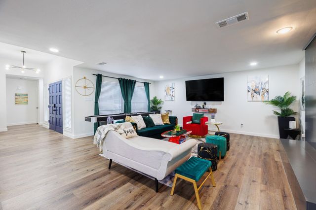 11203 Briar Forest Drive, Houston, TX 77042